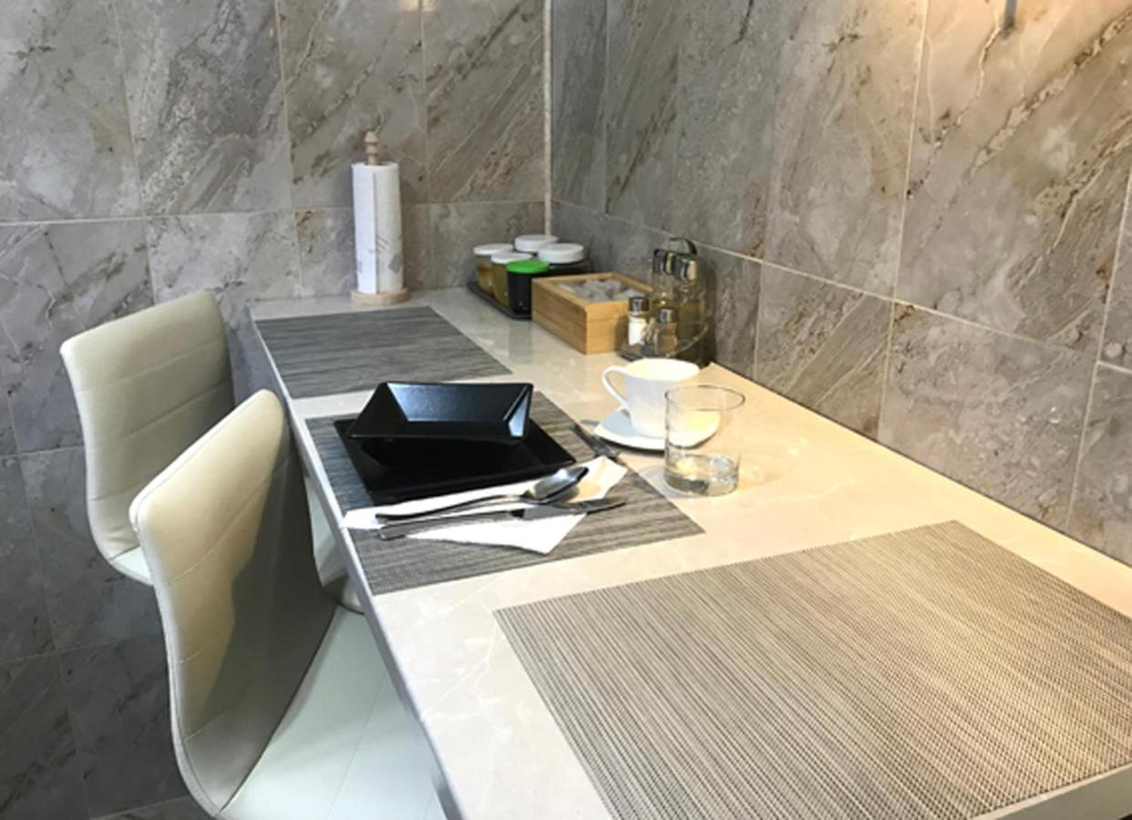 锡比乌 Check-In Kaya酒店 外观 照片